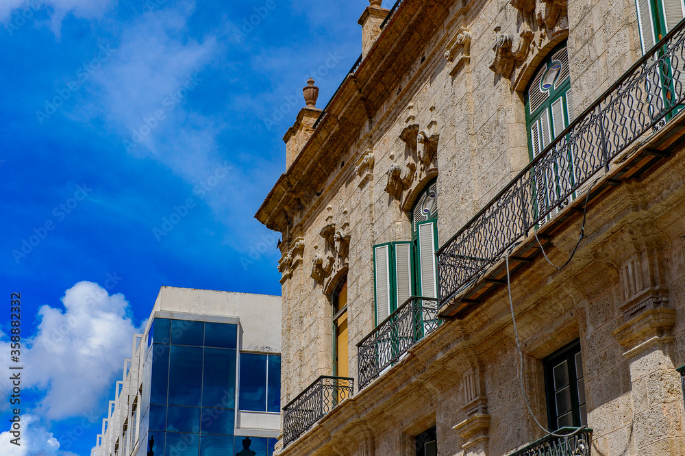 Fototapeta premium Architecture of the Old Havana. UNESCO World Heritage