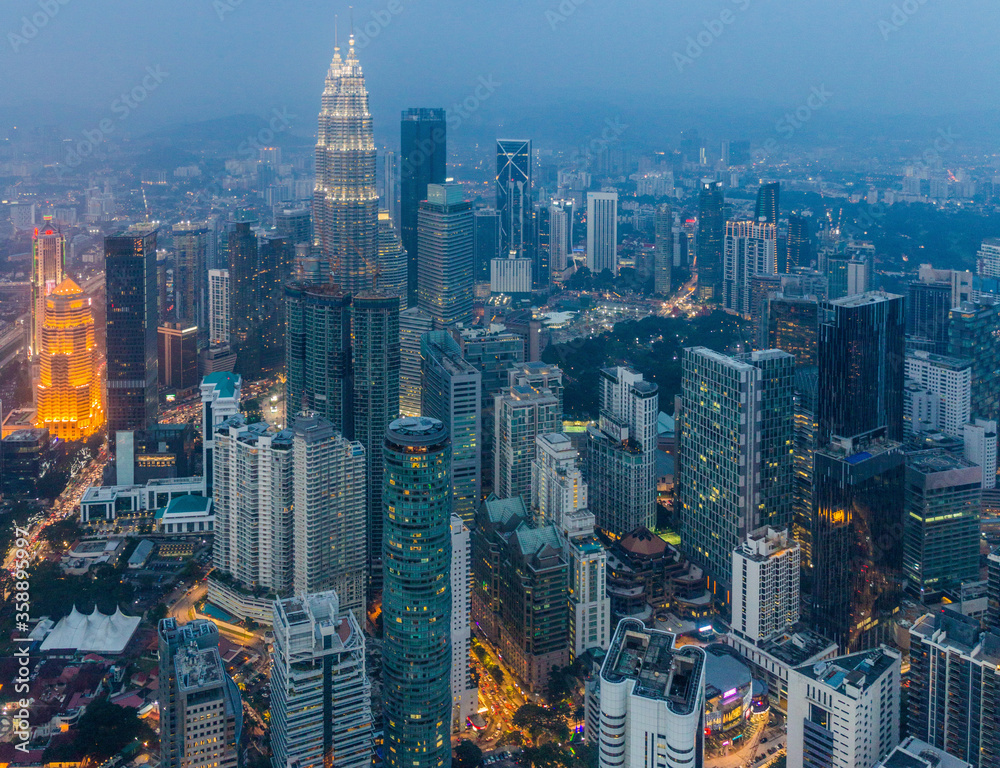 Naklejka premium Skyline of Kuala Lumpur, Malaysia