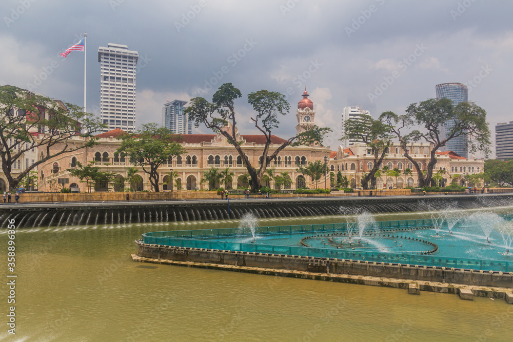 Naklejka premium Sultan Abdul Samad Building in Kuala Lumpur, Malaysia