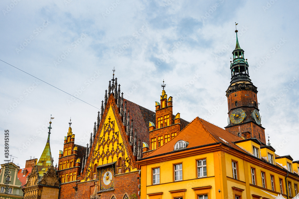 Obraz premium It's Architecture of the Market square in Wroclaw, Poland.