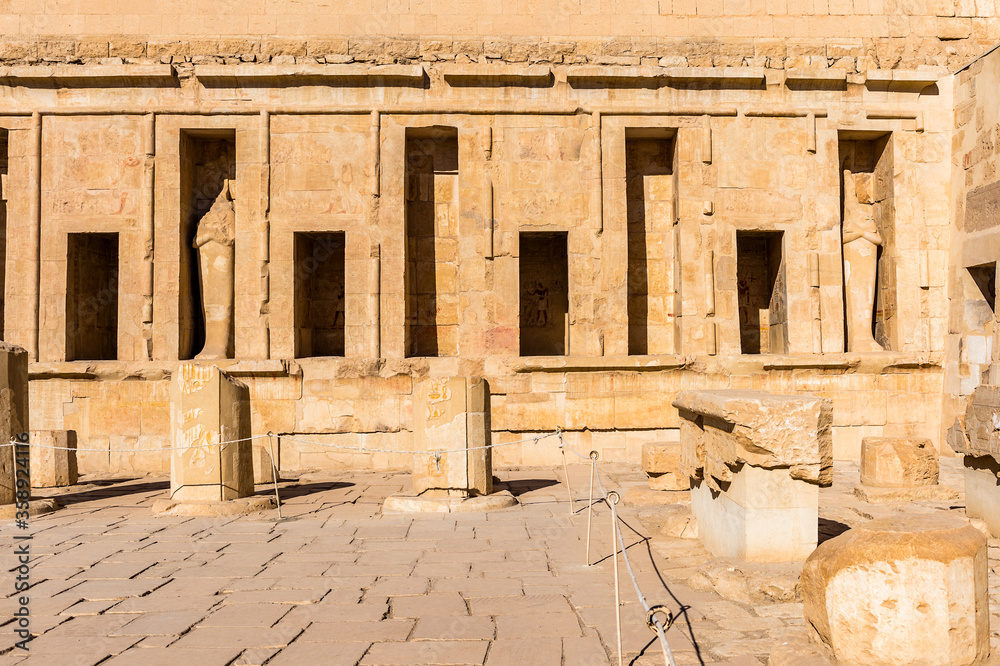 Fototapeta premium It's Part of the Queen Hatshepsut's temple (Dayr el-Bahari or Dayr el-Bahri), part of the Theban Necropolis.