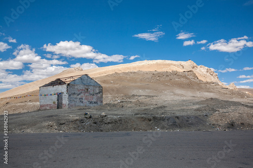 Chang La Pass  is a high mountain pass in Ladakh at an elevation of 5 360 m or 17 590 ft in the India