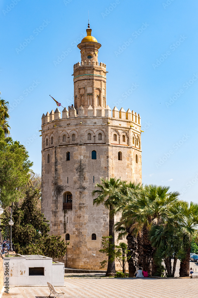 Fototapeta premium It's Torre de Oro (Golden Tower), a dodecagonal military watchtower in Seville, Spain