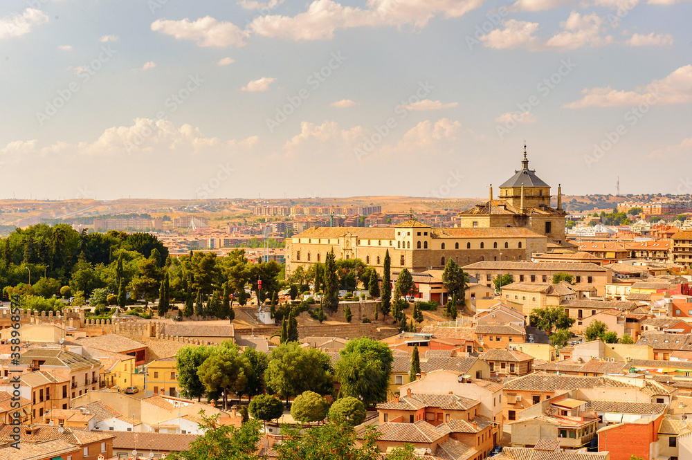 Toledo, capital of the province of Toledo and the autonomous community of Castile–La Mancha.