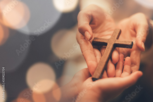 Canvas Print Woman's hand with cross