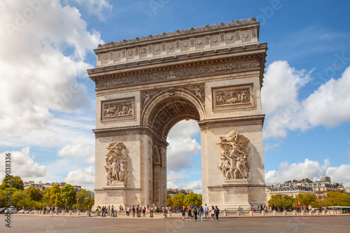 arc de triomphe paris © Kenan