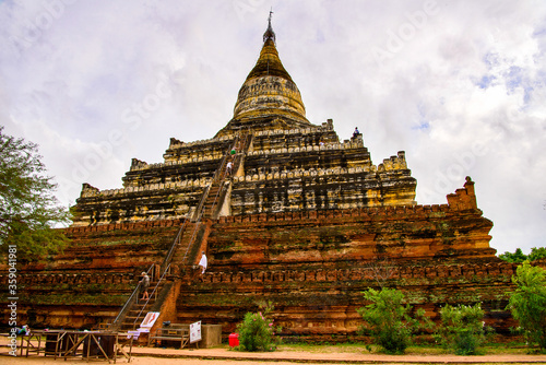 It's Bagan Archaeological Zone, Burma. One of the main sites of Myanmar.