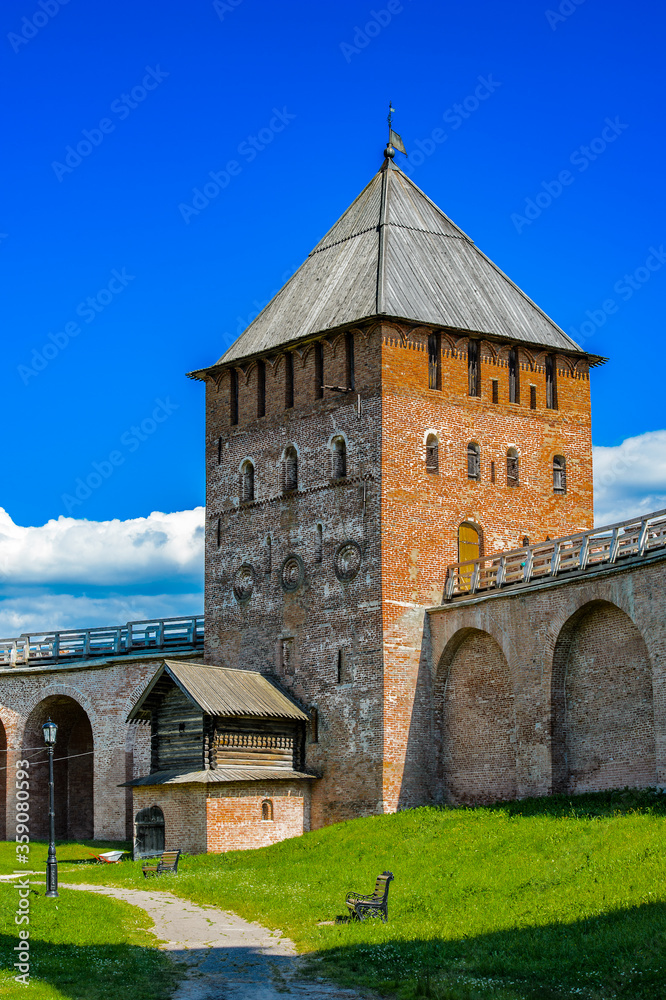 It's Tower of the Novgorod Kremlin, Historic Monuments of Novgorod and Surroundings, UNESCO World Heritage Site, Novgorod, Russia