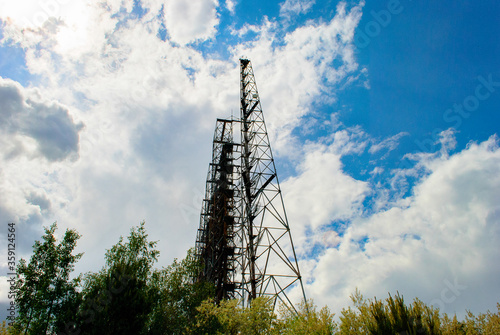 Duga, a Soviet over-the-horizon (OTH) radar system as part of the Sovietic anti-ballistic missile early-warning network, Chernobyl
