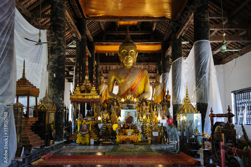 interior of the Buddha church © THUWANAN