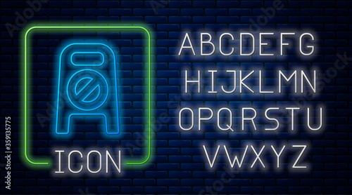 Glowing neon Wet floor and cleaning in progress icon isolated on brick wall background. Cleaning service concept. Neon light alphabet. Vector Illustration