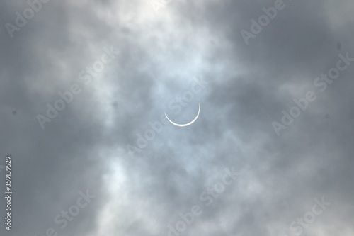 Pictures of Solar Eclipse from parts of North india, New Delhi