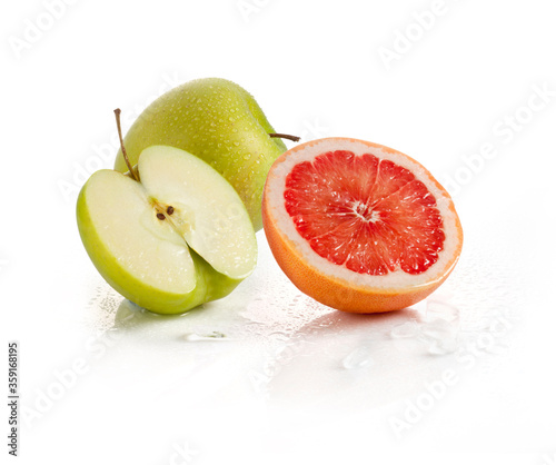 Manzana y pomelo 