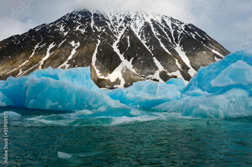 Magdalena Fjord  Glaciers  Spitsberg Island  Svalbard Archipelago  Norway