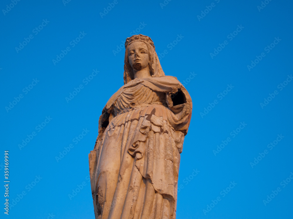 Fototapeta premium Myriam Stayue Monument