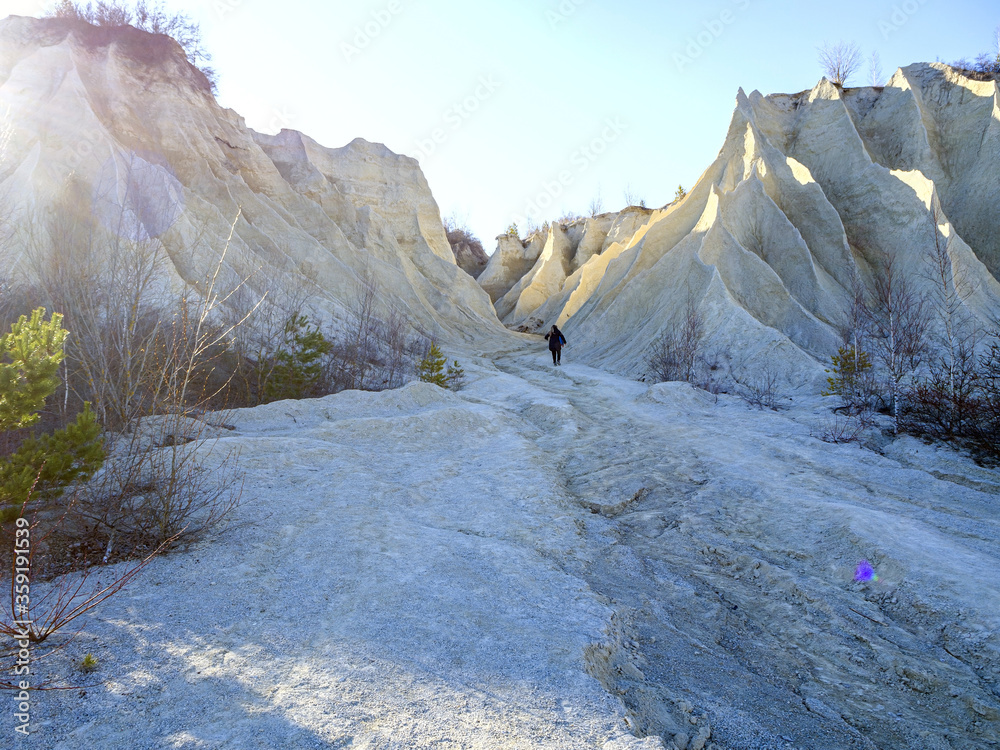 Obraz premium Mountain of white sand.
