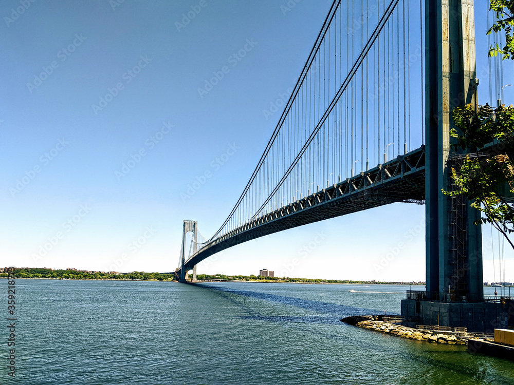 Verrazano bridge connecting Brooklyn to Staten Island