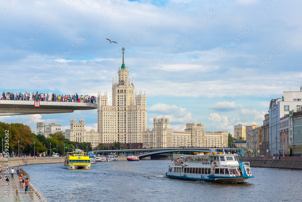 An observation deck in the center of Moscow. View of the Moscow river from the Zaradye park.