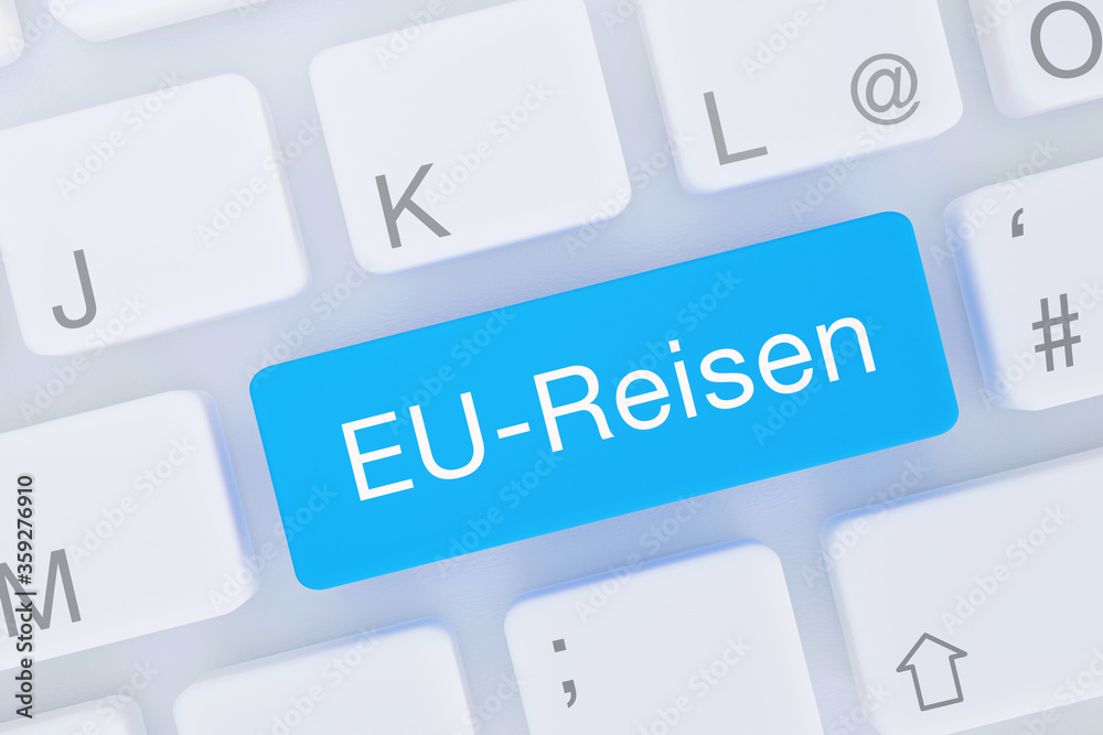 EU-Reisen. Computer Tastatur von oben zeigt Taste mit Wort hervorgehoben. Software, Internet, Programm EU-Reisen. Computer Tastatur von oben zeigt Taste mit Wort hervorgehoben. Software, Internet, Programm