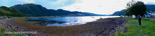 Loch Duich, Inversiehl an der Westküste von Schottland