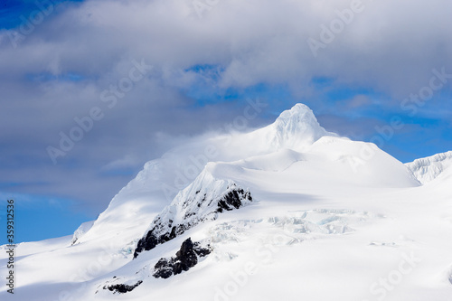 Ice landscape of SOuth Georgia © Anton Ivanov Photo