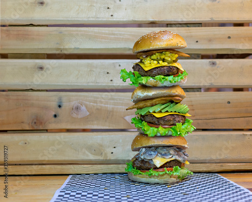 Torre de hamburguesa