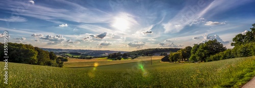 Obraz na plátně Velbert Langenberg Fields during the golden hour - Rural Landscape in Germany