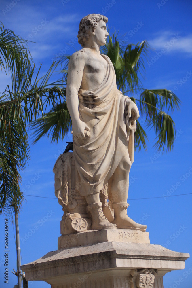 statue de la marine à Sanary
