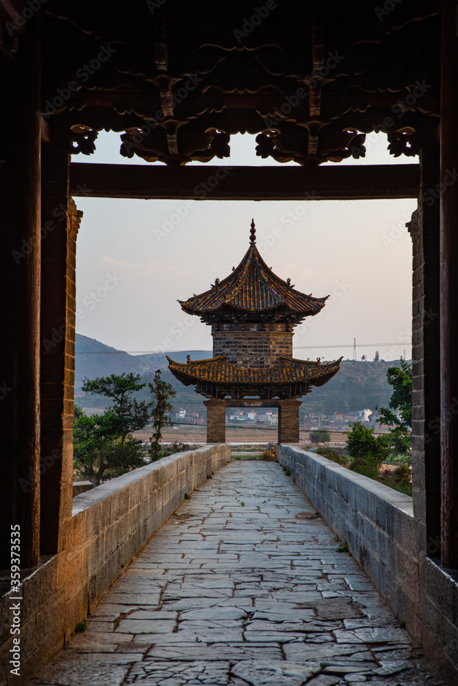 Obraz premium Double Dragon bridge, a historic and traditional Chinese bridge in Yunnan, China.