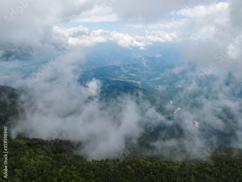 新緑の恵那山山頂上空よりガス立ち昇る中津川方面を空撮 © WATA3