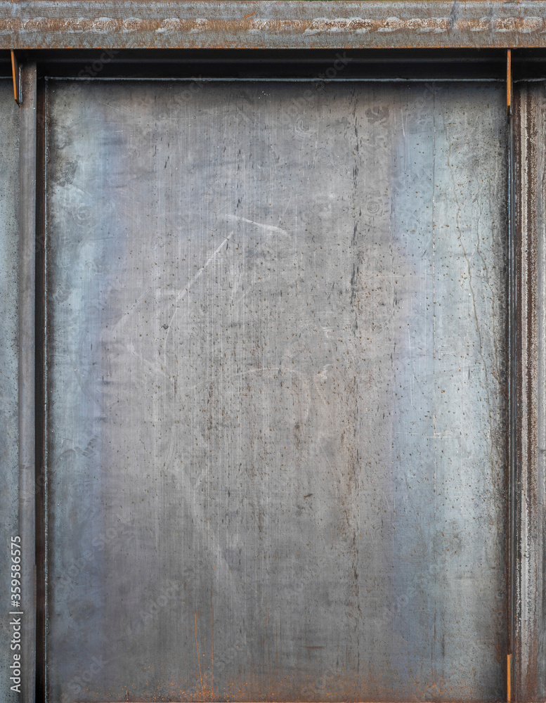 Large sheets of hot-rolled metal Large sheets of hot-rolled metal