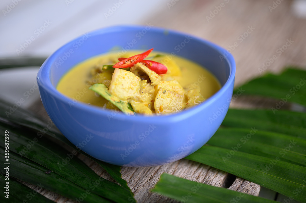 Southern Thai style curry with pork and pineapple Southern Thai style curry with pork and pineapple