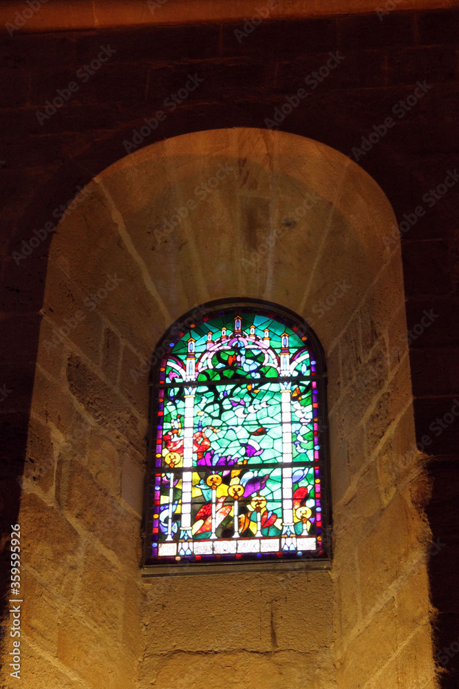 Vitraux abbaye de Fontfroide