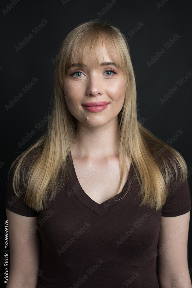 different professional studio lighting schemes. Model, posing, modeling, shooting concept. different professional studio lighting schemes. Model, posing, modeling, shooting concept.