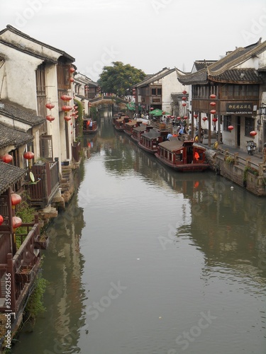 canal in suzhou