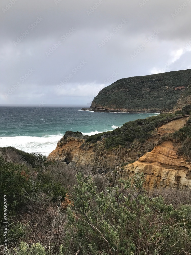 cliffs of tasmania