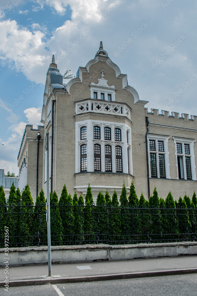 Obraz premium Major Russian Industrialist’s barons Knop built their estate in the style of a German castle. Next to the estate, a Lutheran Cathedral was built with their money. 