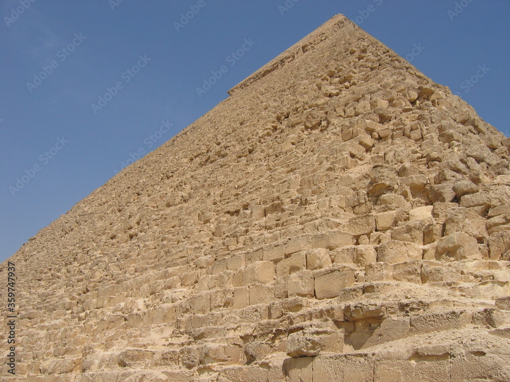 Pyramide