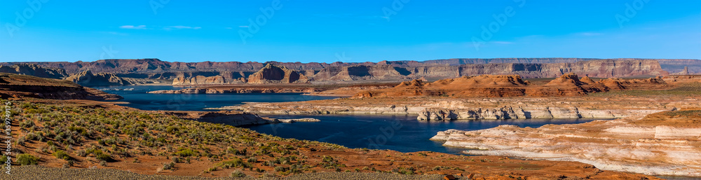 A panorama of Lake Powell and cliff backdrop near to Page, Arizona