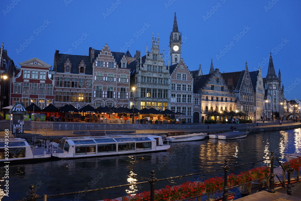 Fototapeta premium Ghent River night