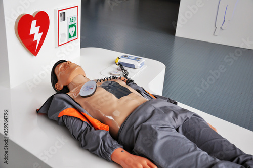 medical mannequin for teaching children first aid