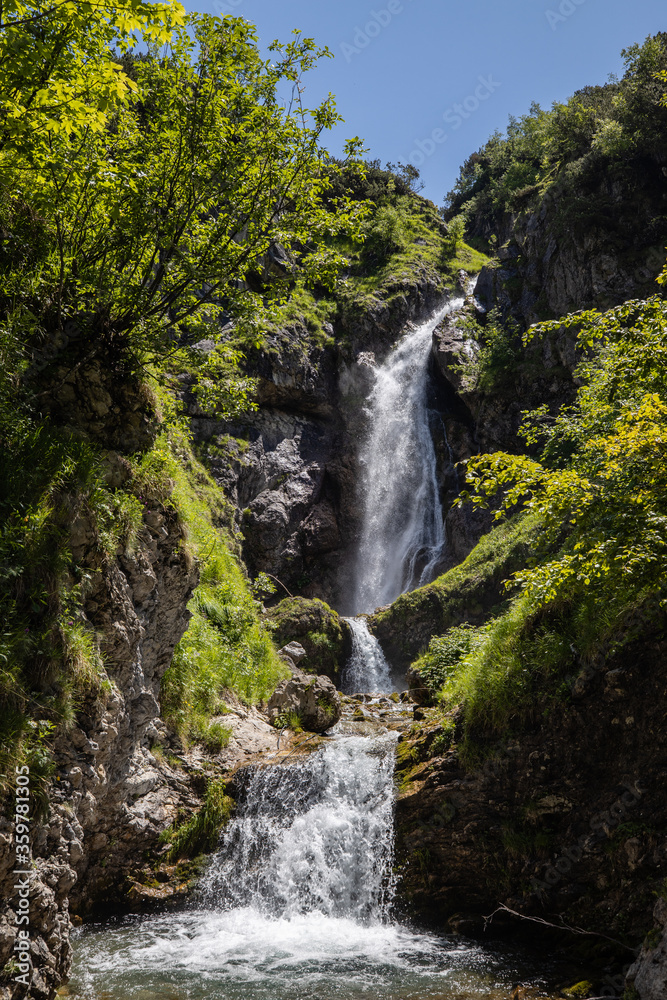 Wasserfall in den Allgäuer Alpen Wasserfall in den Allgäuer Alpen