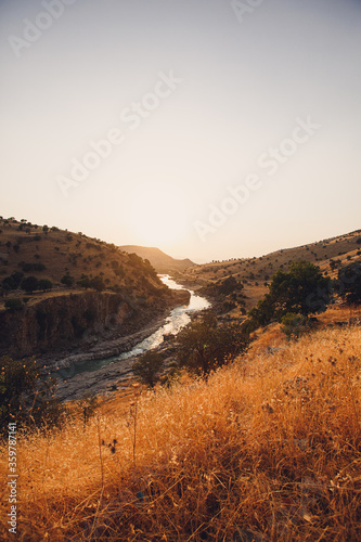 Der große Zab Fluß in der Region Barzan in Kurdistan / Nordirak photo