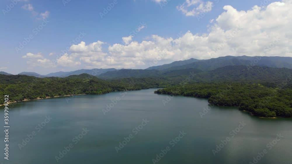 満濃池空撮映像 満濃池空撮映像