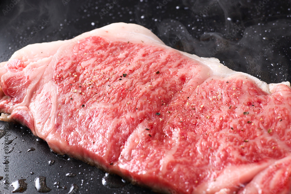 ステーキを焼く ステーキを焼く
