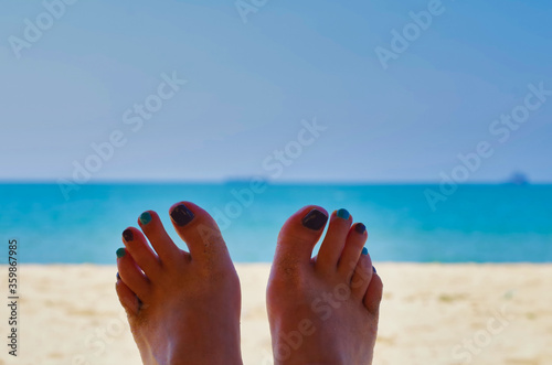 feet on the beach © Keiko