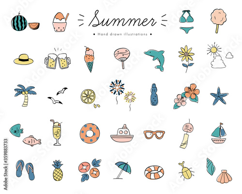 手書きの夏アイテムのイラストのセット おしゃれ ビーチ Stock イラスト Adobe Stock