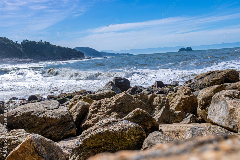 Fototapeta premium rocks on the beach