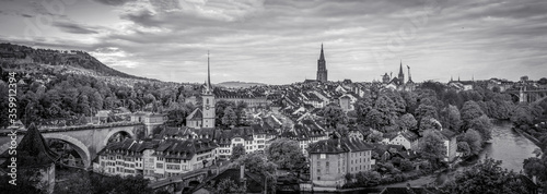 Blick über die Dächer der Altstadt von Bern