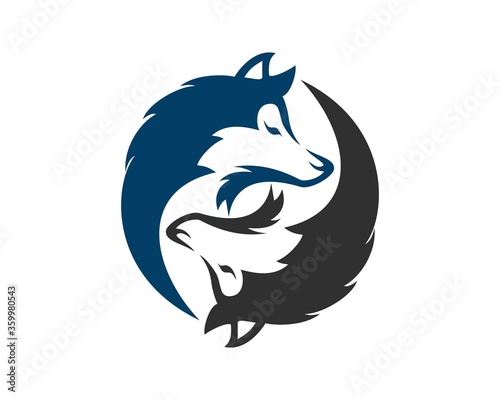yin yang with a circular wolf